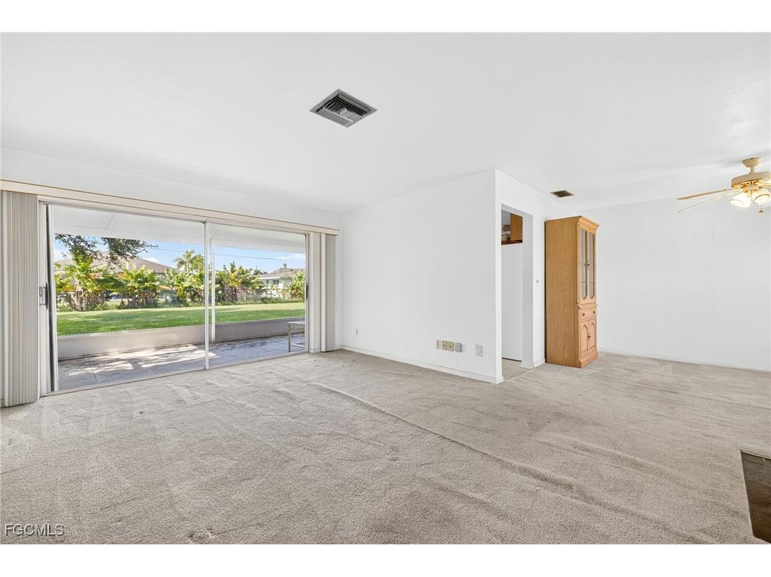 1216 SE 27th Street Cape Coral FL 33904 2025000590 image8