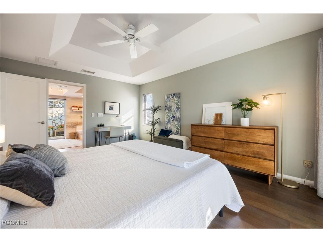 1216 SE 2nd Street Cape Coral FL 33990 2025024115 image25