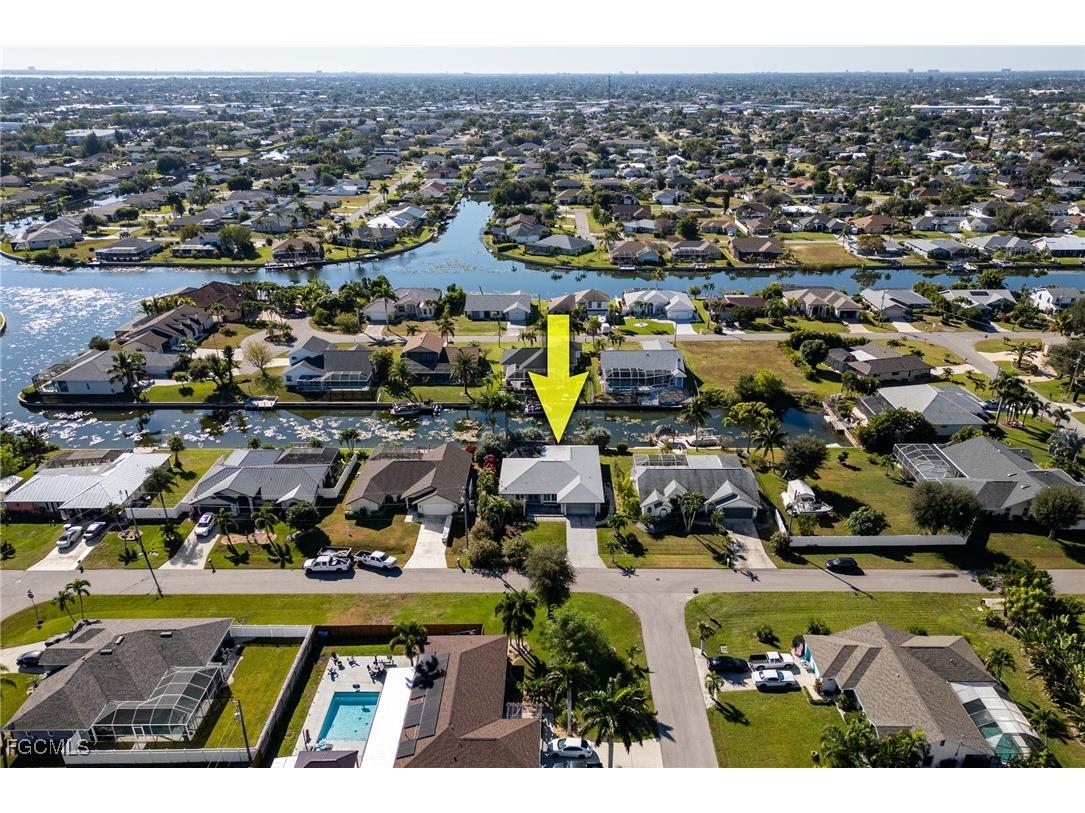 1216 SE 2nd Street Cape Coral FL 33990 2025024115 image44