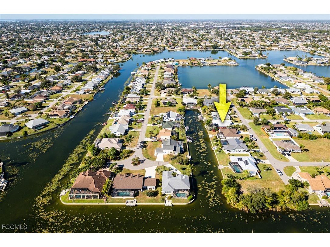 1216 SE 2nd Street Cape Coral FL 33990 2025024115 image47