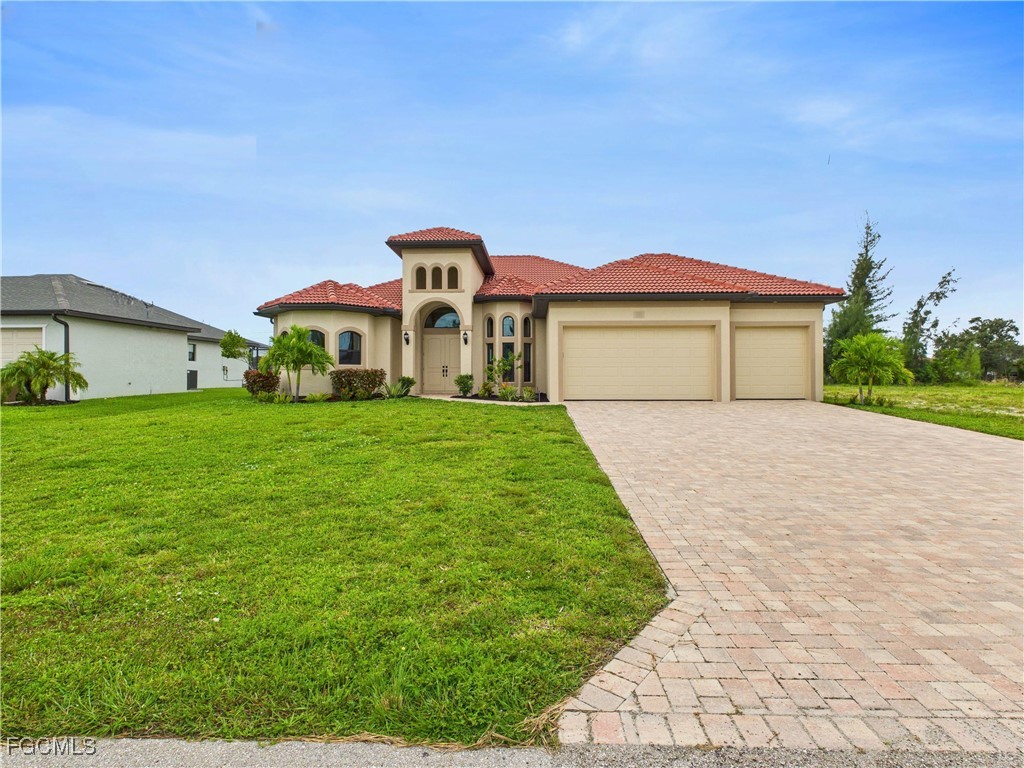 1216 SW 31st Terrace Cape Coral FL 33914 2025011392 image1