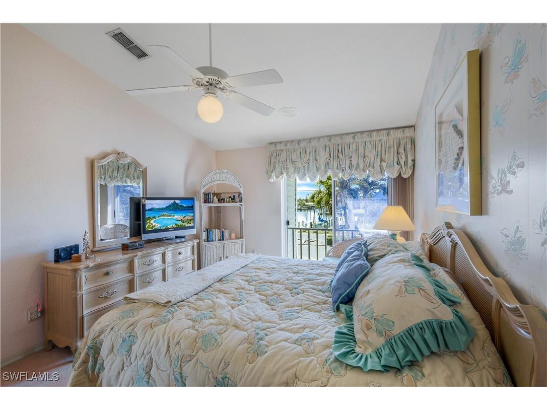 12160 Siesta Drive #A Fort Myers Beach FL 33931 225068055 image18