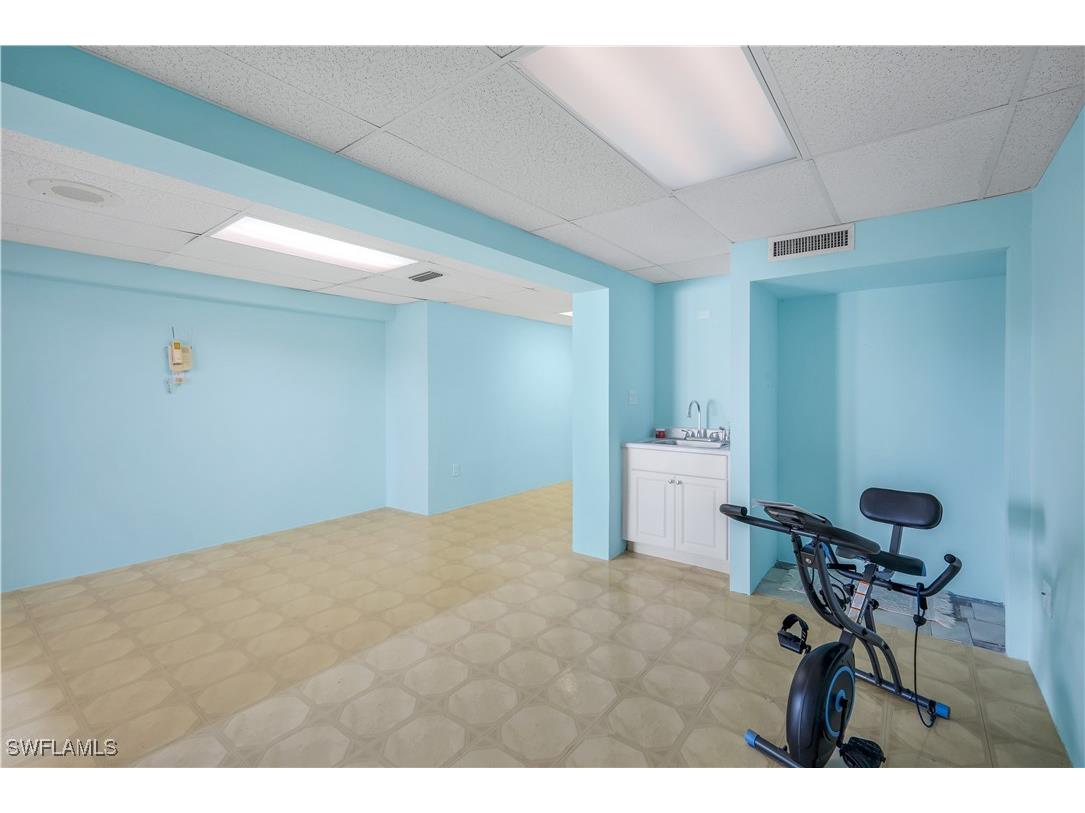 12160 Siesta Drive #A Fort Myers Beach FL 33931 225068055 image24