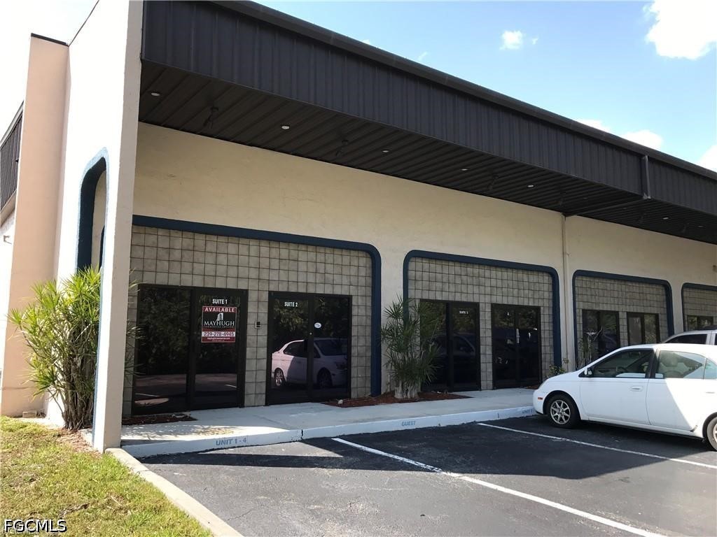 12165 Metro Pkwy #1-4 Fort Myers FL 33966 2026028875 image1