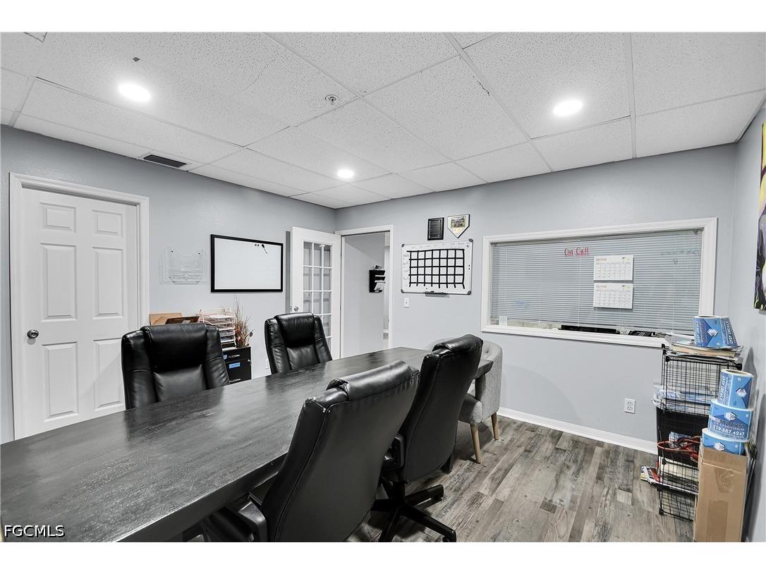 12165 Metro Pkwy #1-4 Fort Myers FL 33966 2026028875 image2