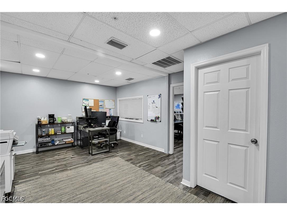 12165 Metro Pkwy #1-4 Fort Myers FL 33966 2026028875 image5