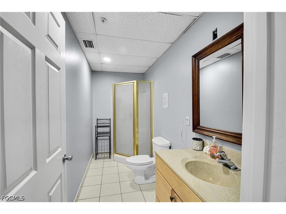 12165 Metro Pkwy #1-4 Fort Myers FL 33966 2026028875 image6