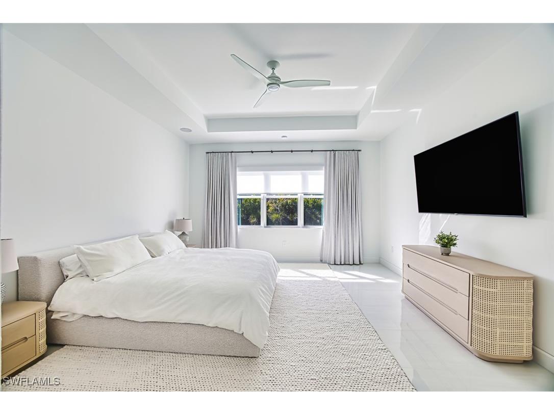 12169 Eucalyptus Way Naples FL 34120 225076983 image18