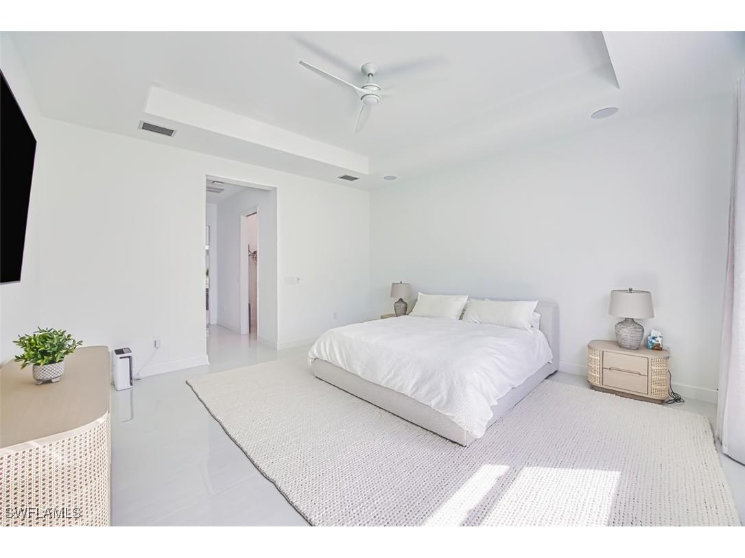 12169 Eucalyptus Way Naples FL 34120 225076983 image19