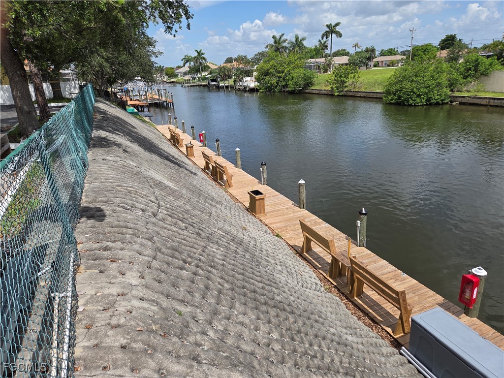 1217 Del Prado Boulevard S Cape Coral FL 33990 2025004149 image4