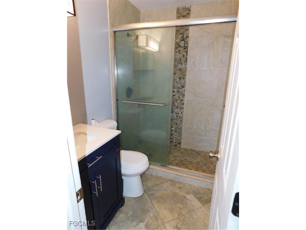 1217 NE 1st Place Cape Coral FL 33909 2025004110 image11