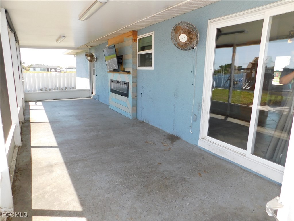 1217 NE 1st Place Cape Coral FL 33909 2025004110 image15