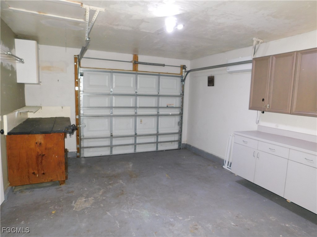 1217 NE 1st Place Cape Coral FL 33909 2025004110 image21