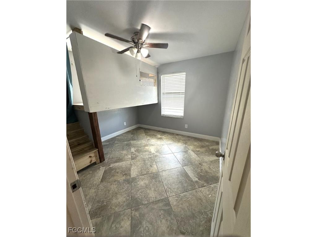 1217 NE 1st Place Cape Coral FL 33909 2025004110 image29