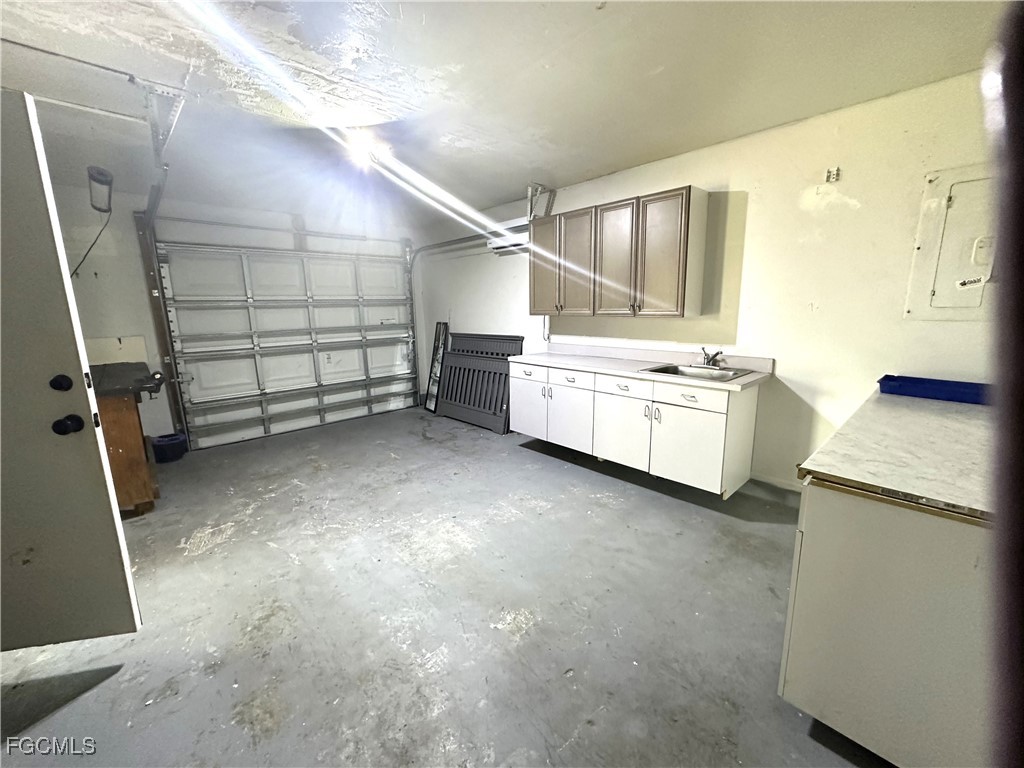 1217 NE 1st Place Cape Coral FL 33909 2025004110 image46