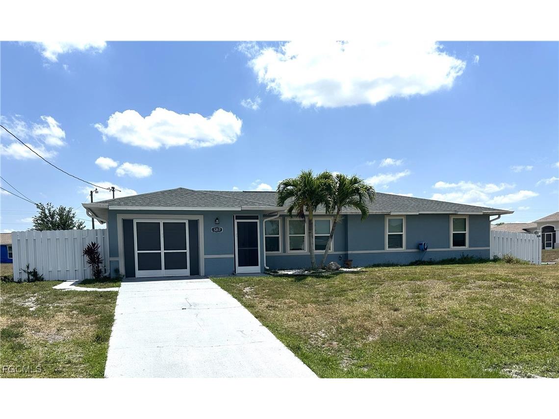 1217 NE 1st Place Cape Coral FL 33909 2025004110 image47