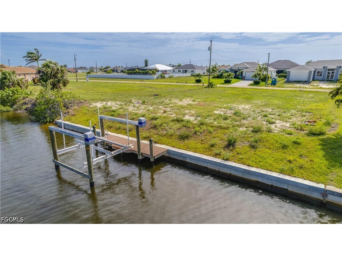 1217 NW 33rd Avenue Cape Coral FL 33993 2026024384 image2