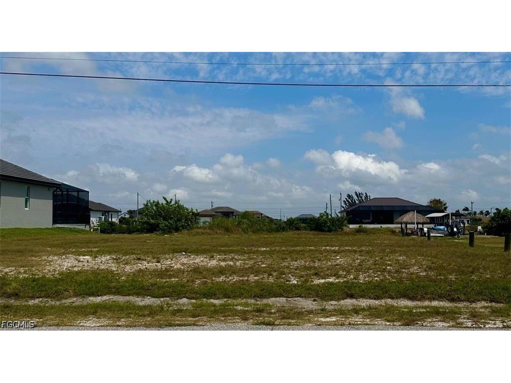 1217 NW 41st Place Cape Coral FL 33993 2026014254 image5