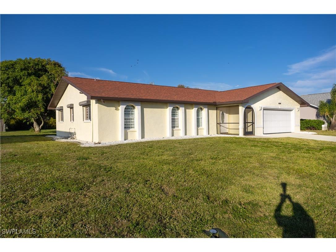 1217 SE 17th Terrace Cape Coral FL 33990 225011876 image2