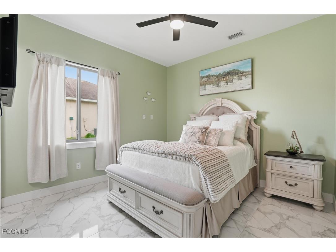 1217 SW 15th Terrace Cape Coral FL 33991 2025016258 image26