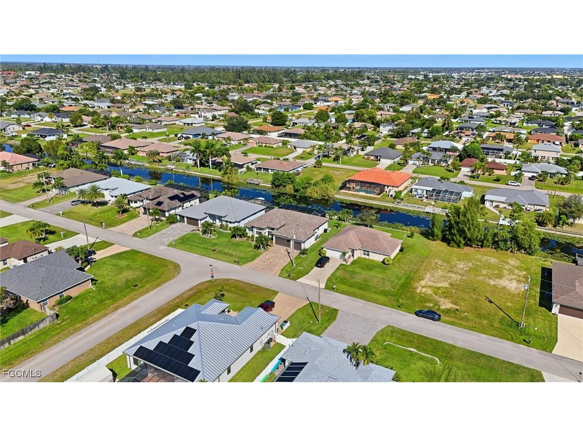 1217 SW 15th Terrace Cape Coral FL 33991 2025016258 image45