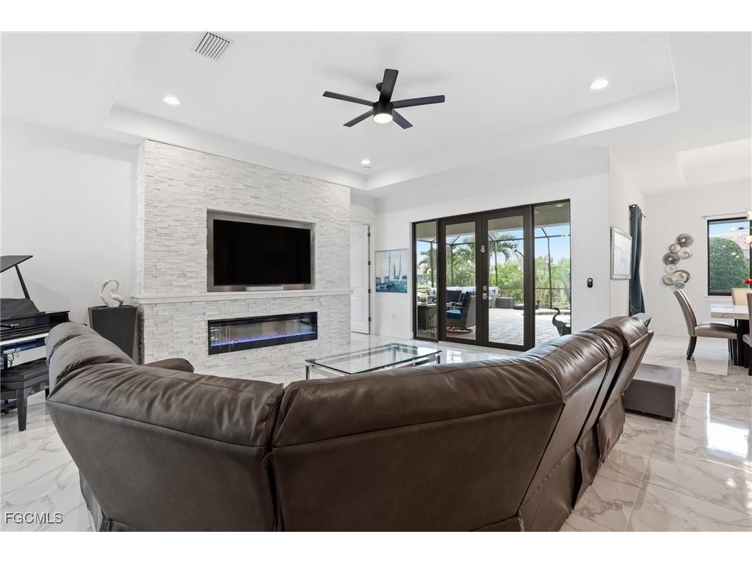 1217 SW 15th Terrace Cape Coral FL 33991 2025016258 image6