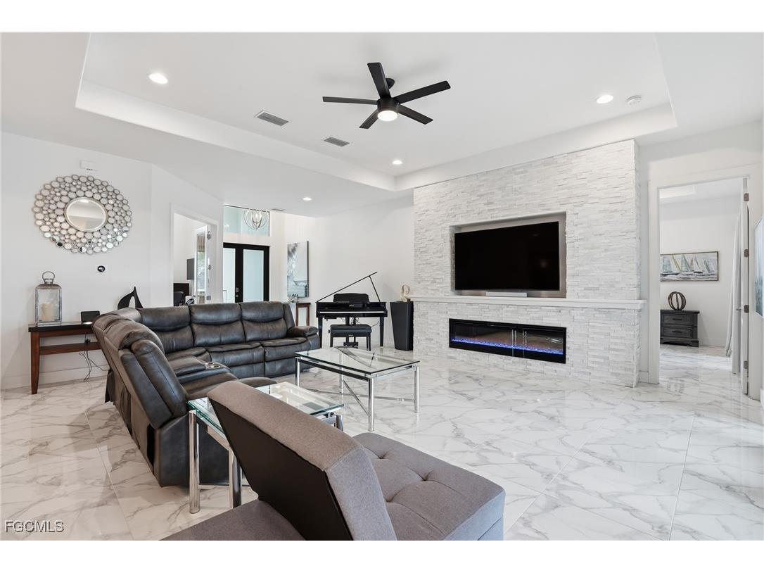 1217 SW 15th Terrace Cape Coral FL 33991 2025016258 image9