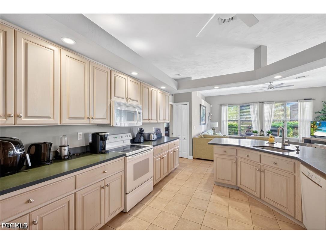 1217 SW 18th Street Cape Coral FL 33991 2026017018 image12