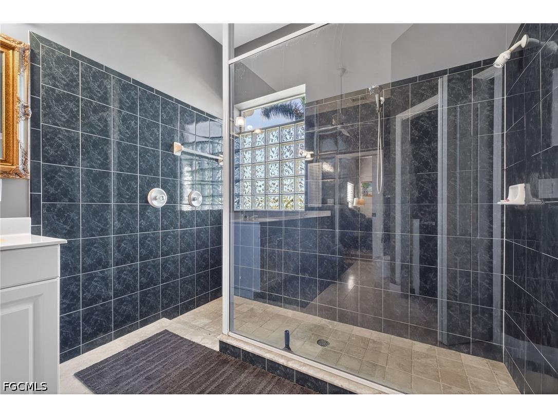 1217 SW 18th Street Cape Coral FL 33991 2026017018 image17