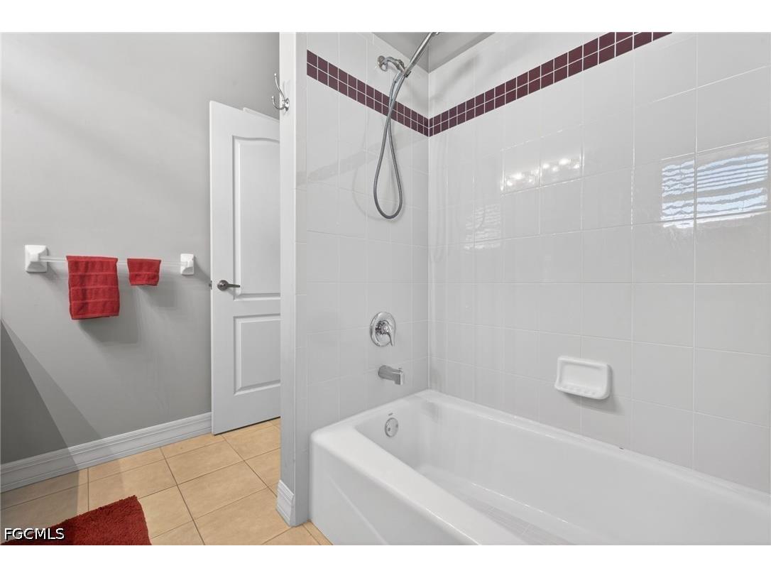 1217 SW 18th Street Cape Coral FL 33991 2026017018 image22