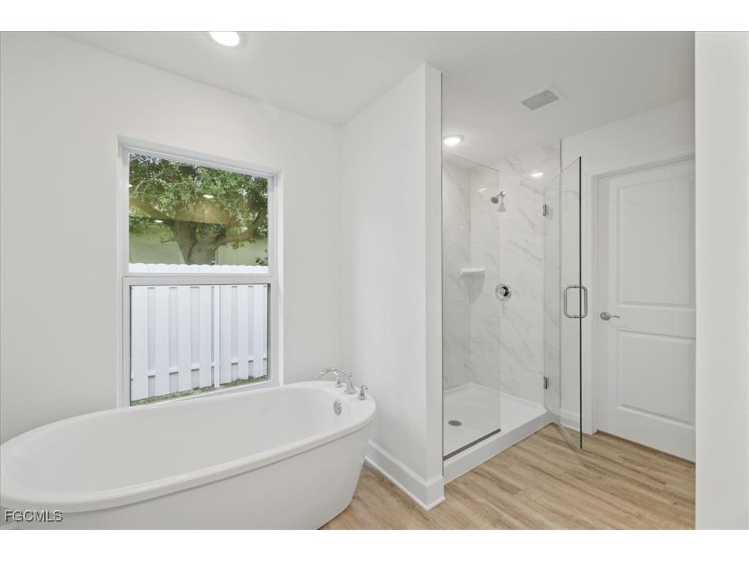 1217 SW 20th Street Cape Coral FL 33993 2025007972 image18