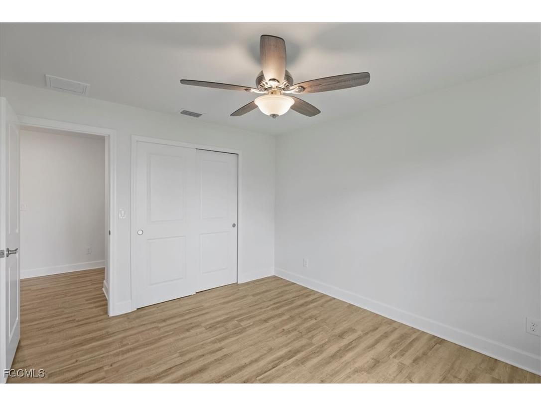 1217 SW 20th Street Cape Coral FL 33993 2025007972 image24