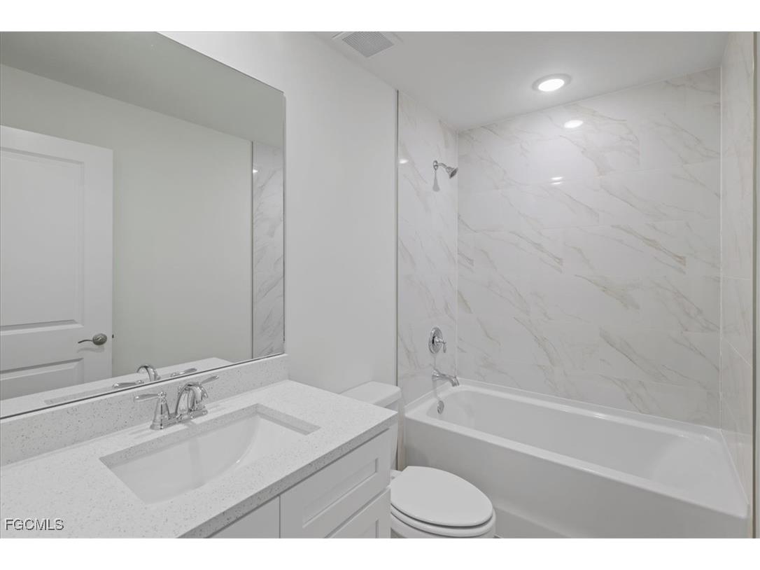 1217 SW 20th Street Cape Coral FL 33993 2025007972 image25