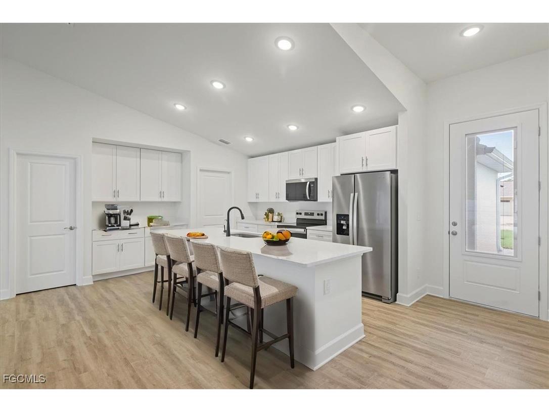 1217 SW 20th Street Cape Coral FL 33993 2025007972 image3