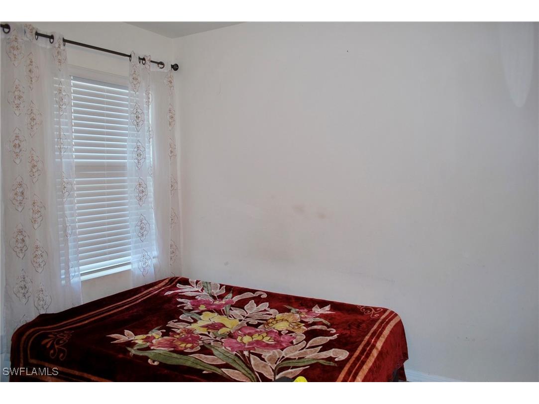 1217 Santa Barbara Boulevard N Cape Coral FL 33993 225064957 image10