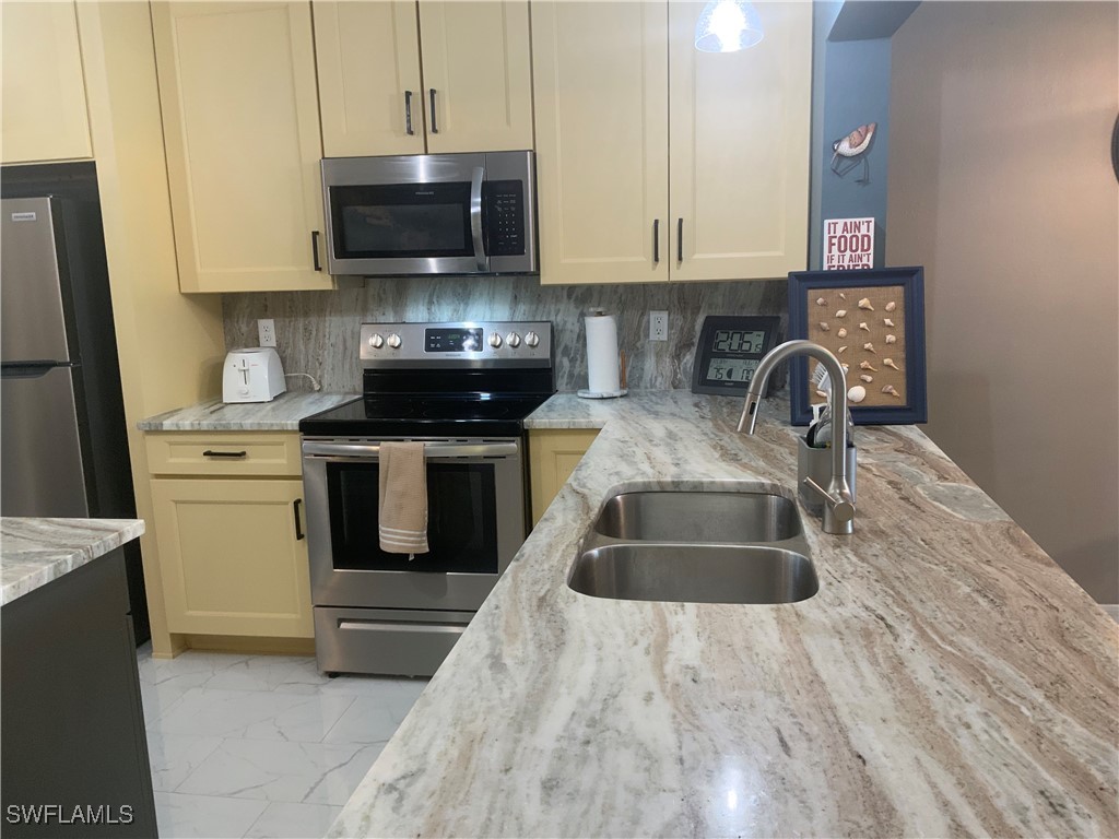 12170 Kelly Sands Way #705 Fort Myers FL 33908 225067507 image20