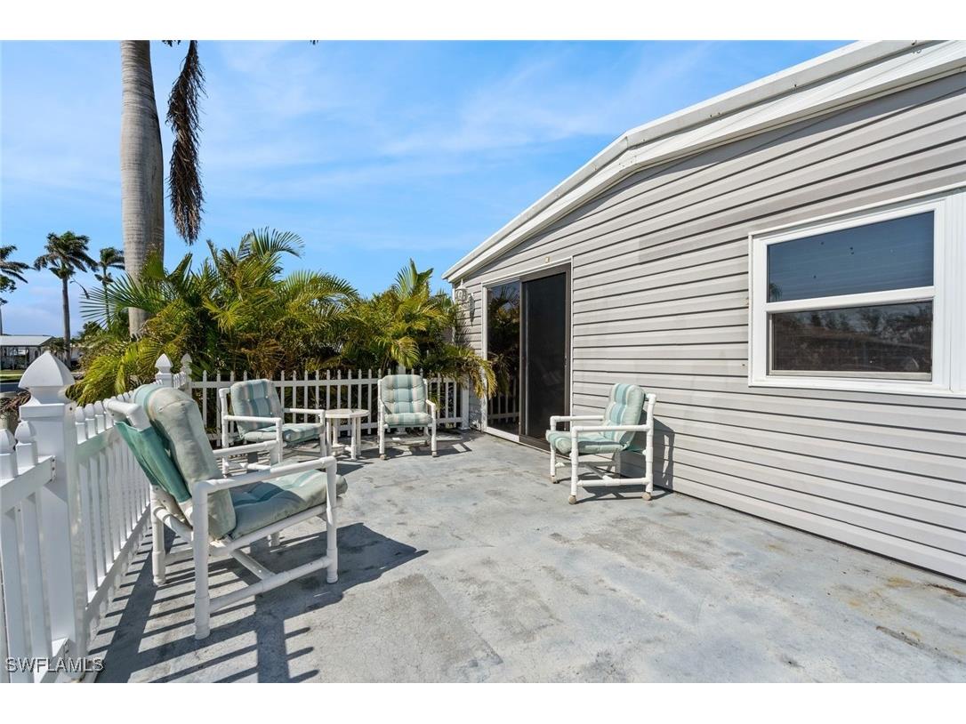 12170 Palm Drive Fort Myers FL 33908 225018851 image1