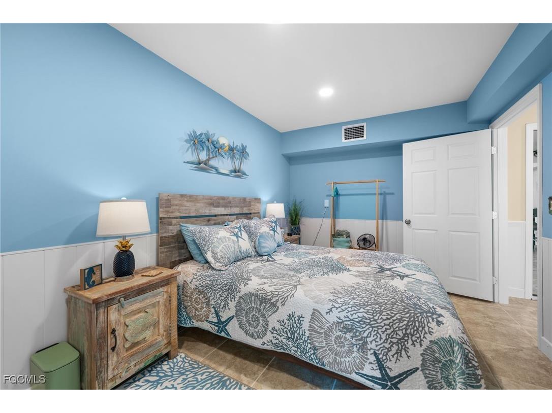 12170 Siesta Drive Fort Myers Beach FL 33931 2025012226 image34