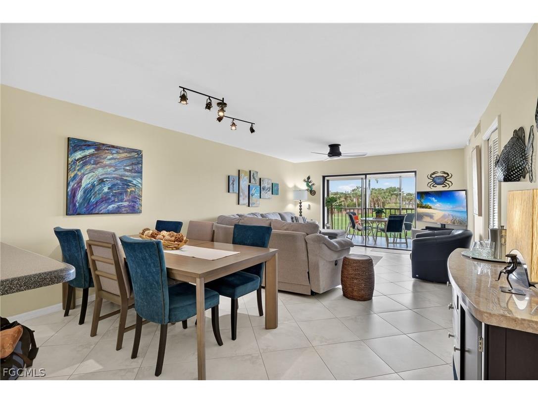 12171 Kelly Sands Way #1576 Fort Myers FL 33908 2026013313 image1