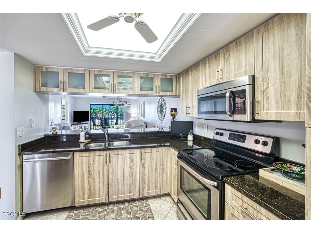 12171 Kelly Sands Way #1580 Fort Myers FL 33908 2025020754 image16