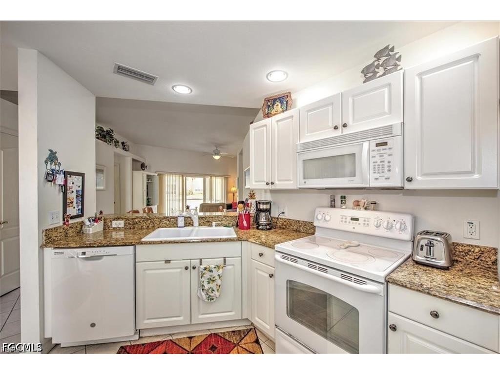 12171 Summergate Circle #102 Fort Myers FL 33913 2026015266 image3