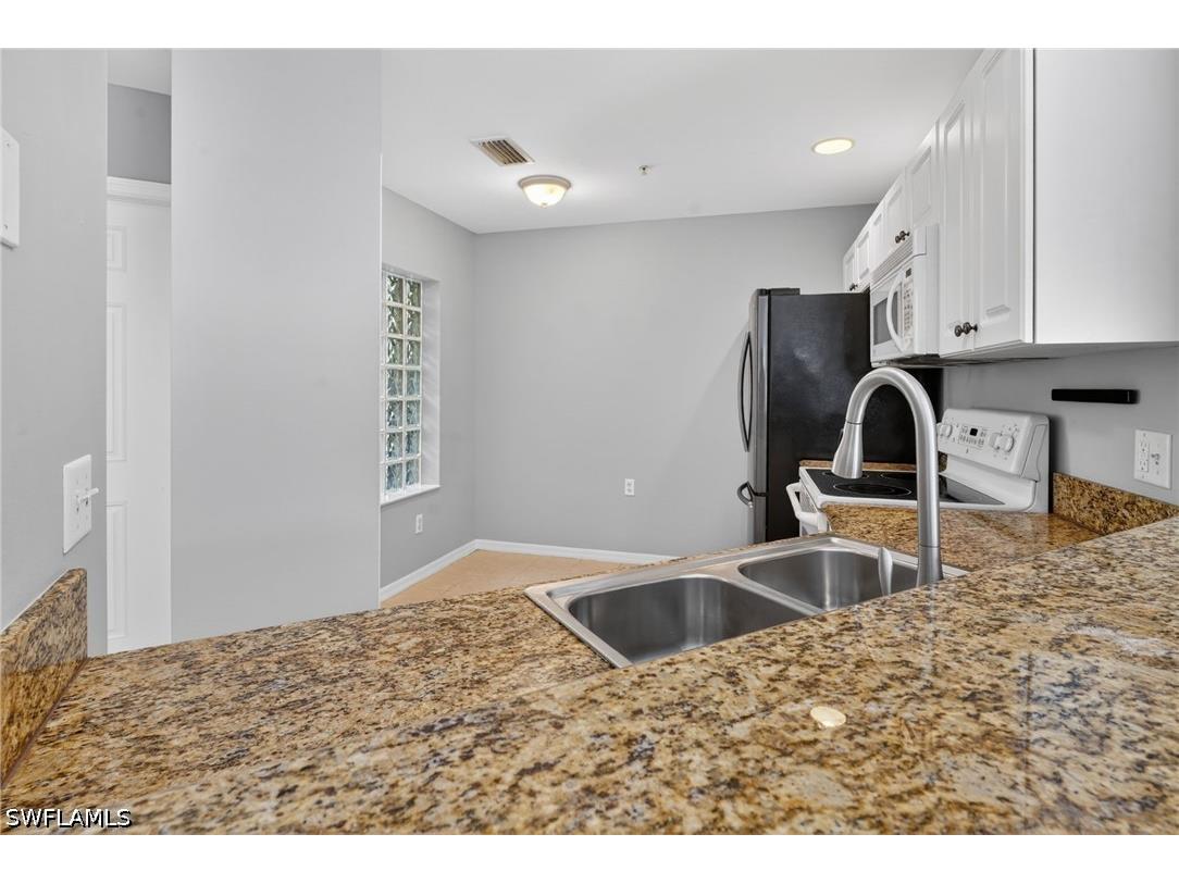 12171 Summergate Circle #104 Fort Myers FL 33913 226019499 image4