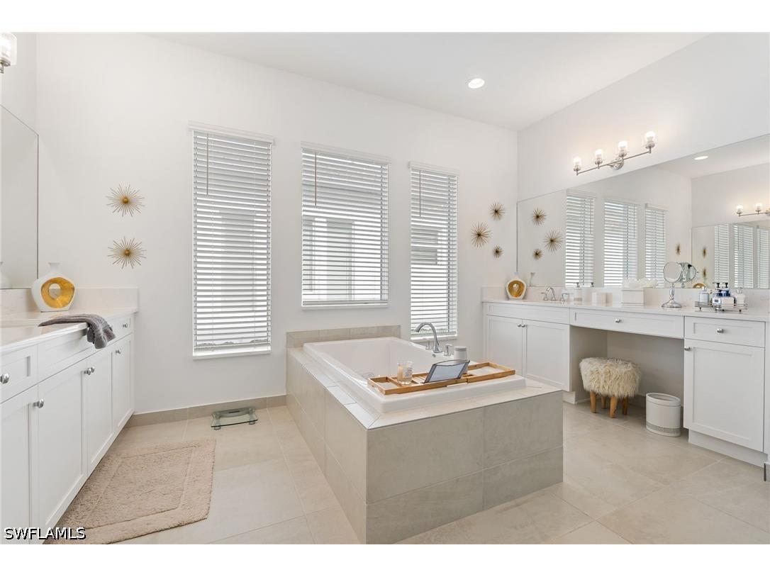 12177 Eucalyptus Way Naples FL 34120 226021131 image15
