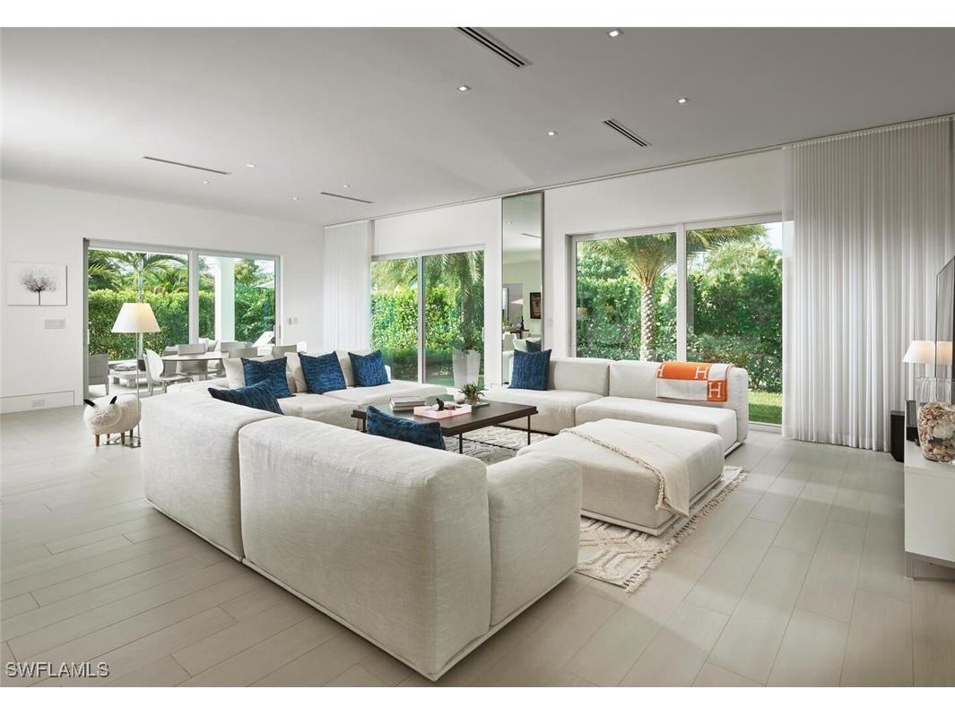 1218 14th Avenue N Naples FL 34102 226001590 image5