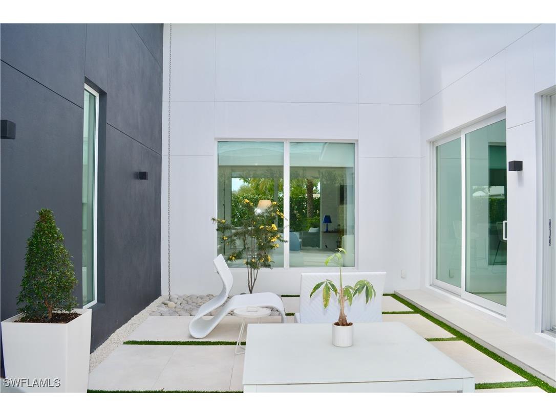 1218 14th Avenue N Naples FL 34102 226001590 image7