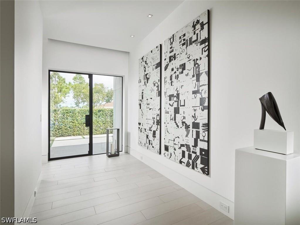 1218 14th Avenue N Naples FL 34102 226016846 image3