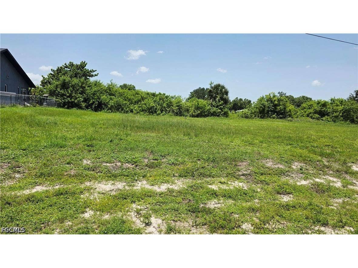 1218 NE 9th Avenue Cape Coral FL 33909 2026028729 image1