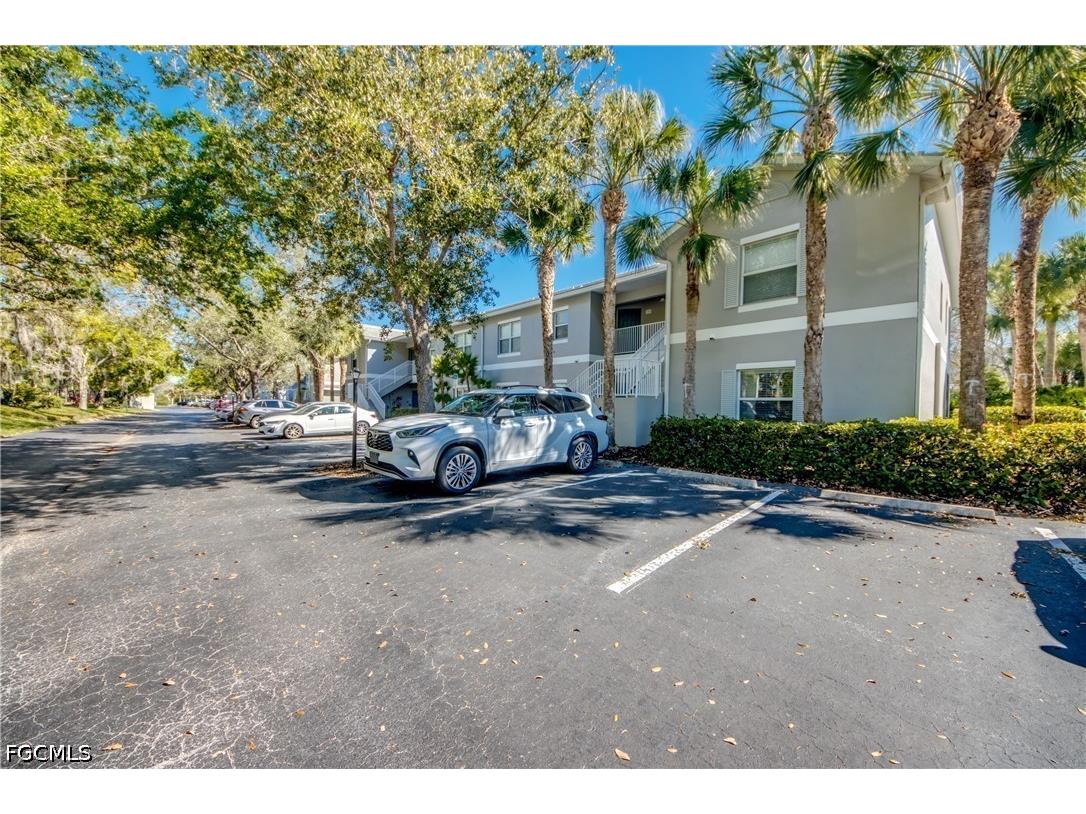 12181 Summergate Circle #104 Fort Myers FL 33913 2026009701 image1