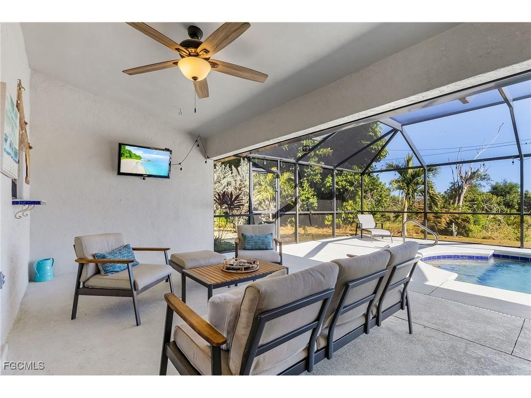 12184 Dolphin Road Bokeelia FL 33922 2026000416 image17