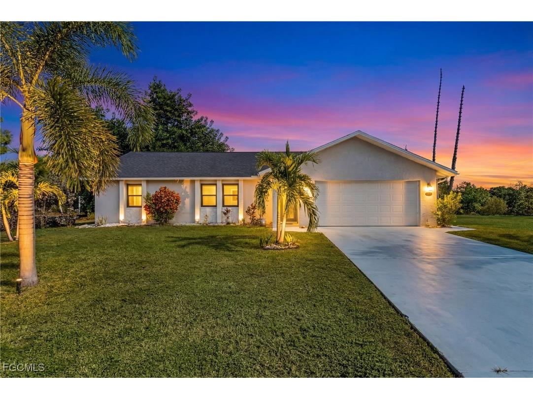 12184 Dolphin Road Bokeelia FL 33922 2026000416 image2